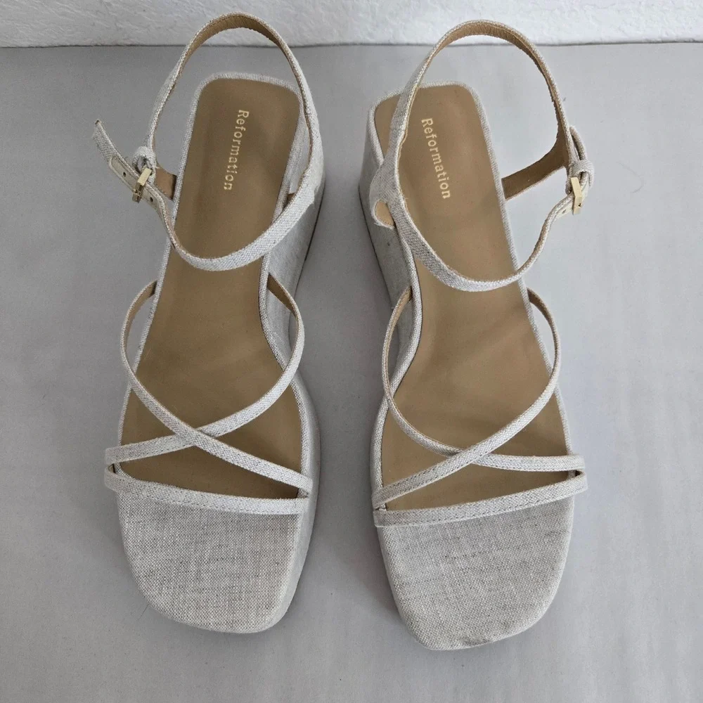 New- Reformation Ivory Linen Strappy Wedge Sandals